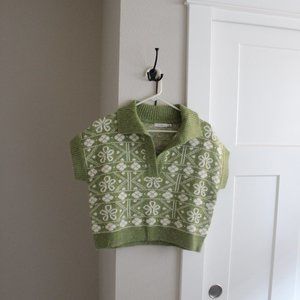 Lush Cropped Raglan V-Neck Sweater with Collar